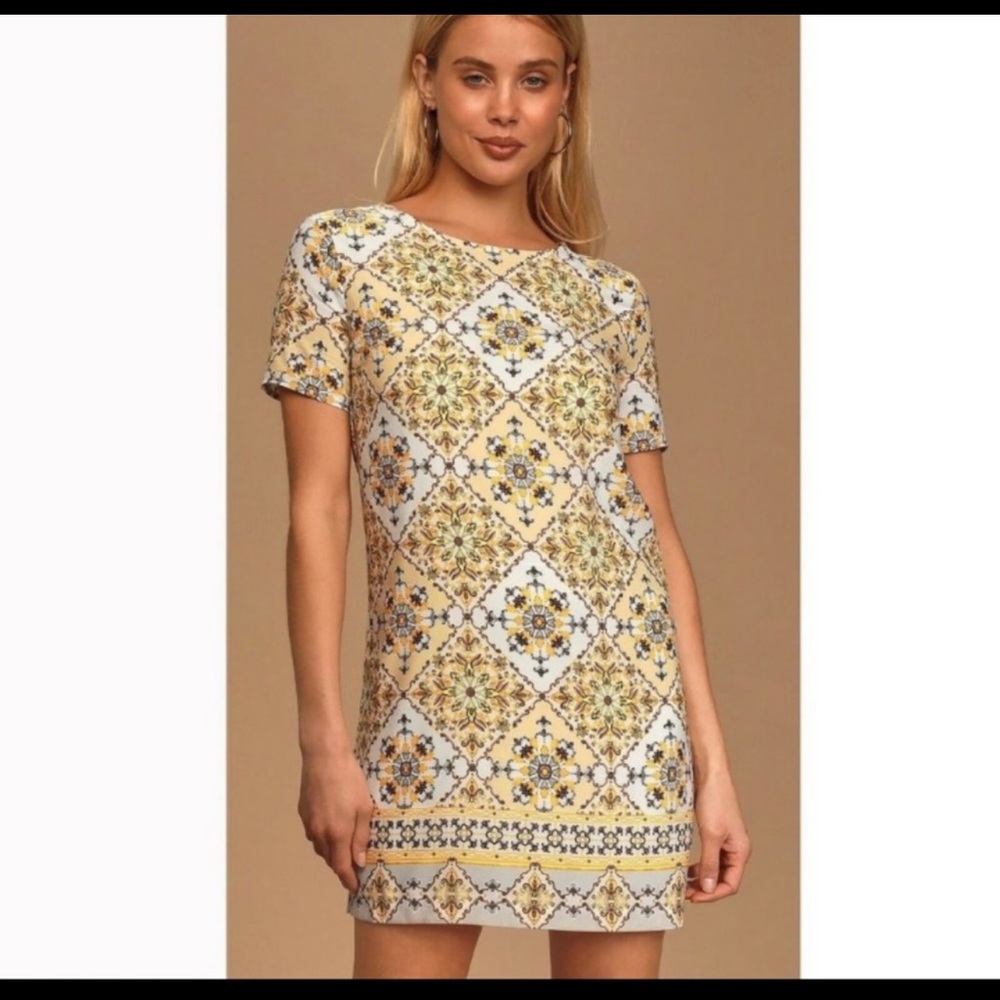Lulus yellow paisley print mini dress